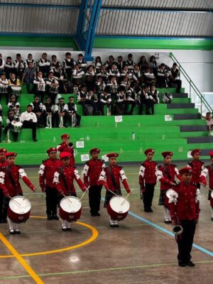 REALIZA SEER CONCURSO DE BANDAS DE GUERRA 2025