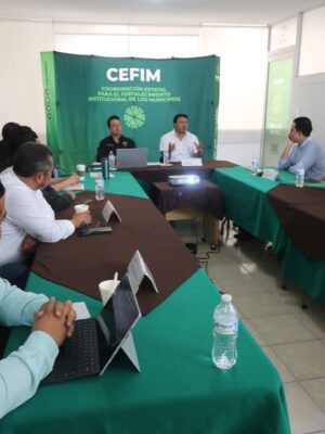 GOBIERNO ESTATAL CERTIFICA EN BUEN GOBIERNO A FUNCIONARIOS MUNICIPALES