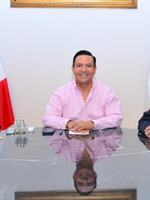GOBIERNO DEL ESTADO ATIENDE REUNIÓN CON DIRIGENTE SINDICAL