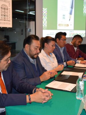 FIRMAN CONVENIO PARA PRESERVAR LA MEMORIA LEGISLATIVA DE SLP