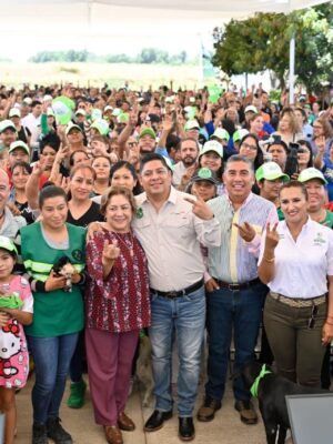 DIPUTADOS FEDERALES Y SENADOR AVALAN EL COMPROMISO DE RICARDO GALLARDO CON LOS ANIMALES