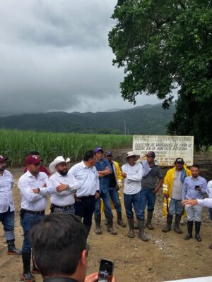 CAÑEROS DE LA HUASTECA RECIBEN APOYO SIN LÍMITES