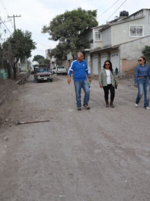 GOBIERNO ESTATAL IMPULSA OBRAS DE PAVIMENTACIÓN Y MEJORA VIAL EN LA REGIÓN MEDIA