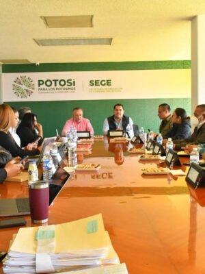 AVANZA COORDINACIÓN ENTRE GOBIERNO ESTATAL Y FEDERAL PARA REHABILITAR ESCUELAS