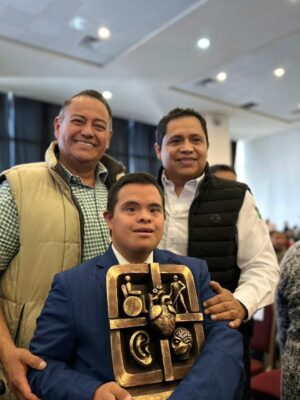 EMPRENDEDORES CON DISCAPACIDAD RECIBEN APOYO DE PROGRAMA DICAPACITADOS