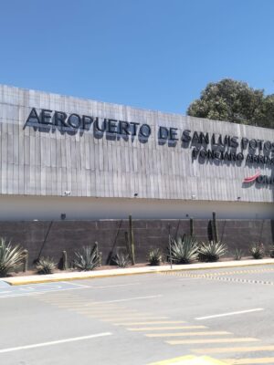SAN LUIS POTOSÍ FORTALECE SU CONECTIVIDAD AÉREA CON NUEVAS RUTAS NACIONALES