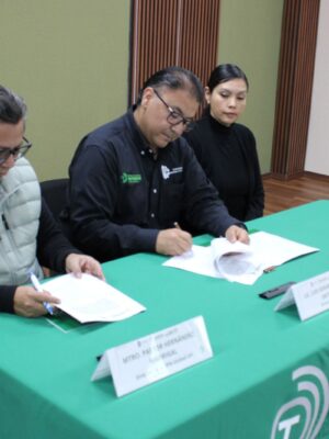 INSTITUTO TECNOLÓGICO SUPERIOR REFUERZA FORMACIÓN DOCENTE CON CAPACITACIÓN