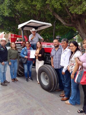 ESTADO FORTALECE AL CAMPO EN LA ZONA MEDIA