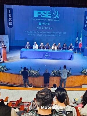 FUNCIONARIOS DEL GOBIERNO DE MATEHUALA SE CAPACITAN EN CONTROL INTERNO Y PRESUPUESTO BASADO EN RESULTADOS