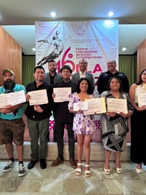 GOBIERNO DEL ESTADO PREMIA TALENTO EN FOTOGRAFÍA Y PERIODISMO DANCÍSTICO