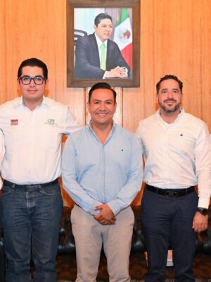 ESTADO Y FEDERACIÓN ACUERDAN PROYECTOS PARA MEJORAR SUMINISTRO ELÉCTRICO EN SLP